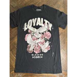 On The Low Tilly’s Black and Pink Loyalty Graphic Tee Size Small